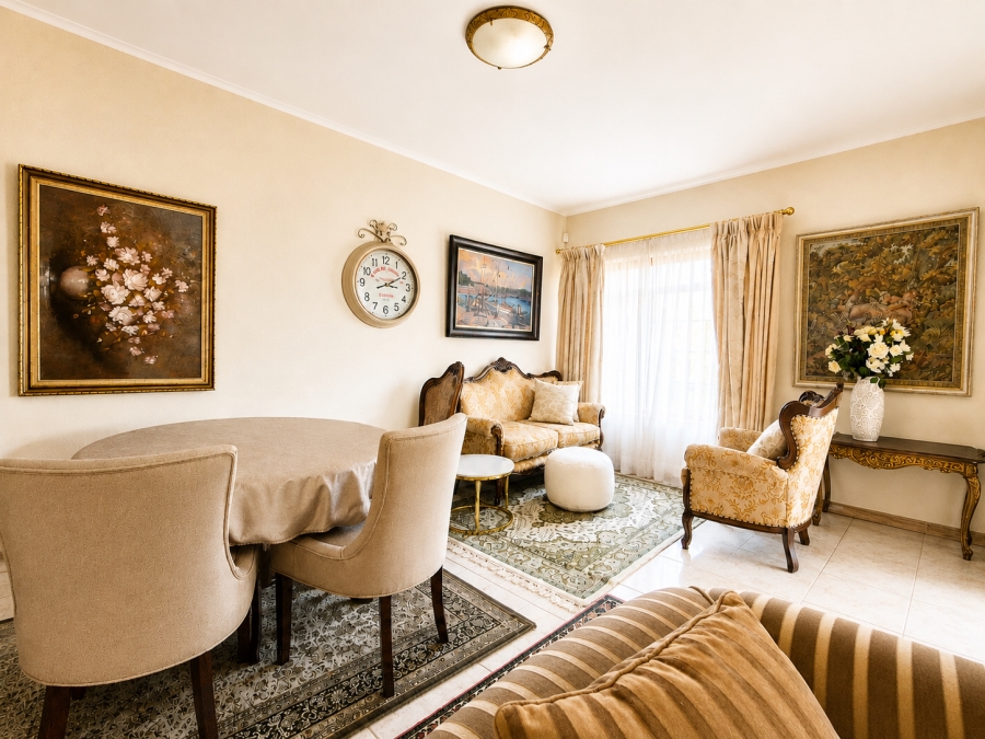 3 Bedroom Property for Sale in Wynberg Upper Western Cape